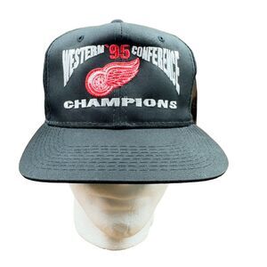 Vintage Detroit Red Wings Hat Sports Specialties Black Red Big Logo Snapback